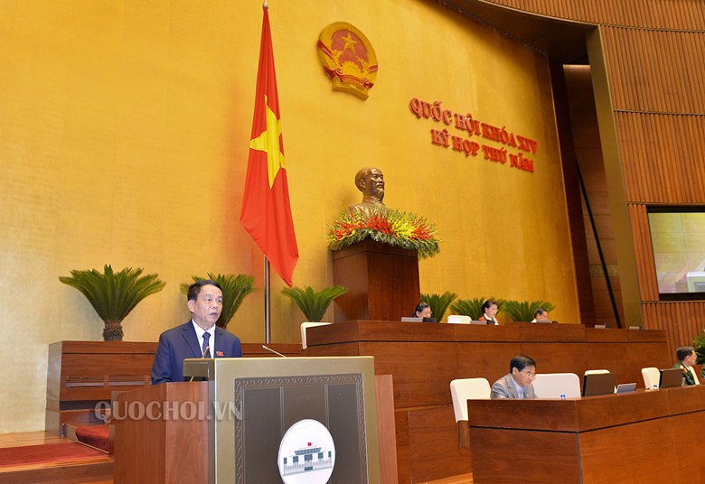 Quốc hội thảo luận về dự án Luật Quốc phòng (sửa đổi)